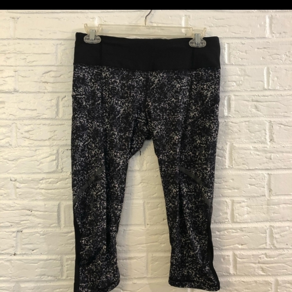 Lululemon Hop To It Cropped Leggings 6